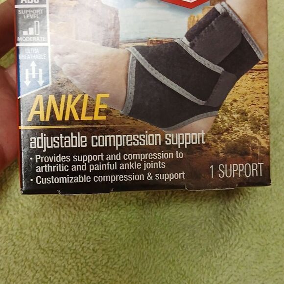 ACE Ankle Adjustable Compression Support LEFT or Right Ankle NWT - Picture 2 of 7
